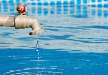 8 soluciones para ahorrar agua en piscinas